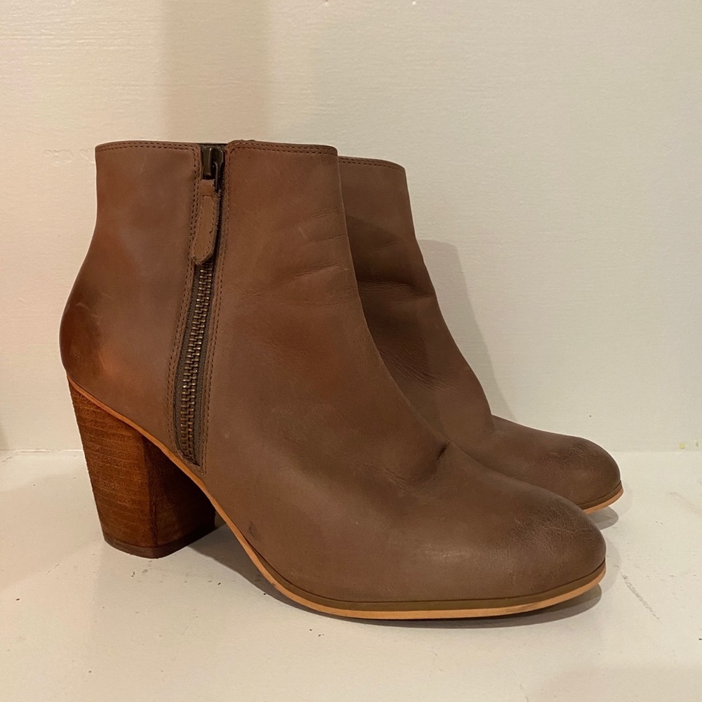 BP Beige ‘Distressed’ Boots